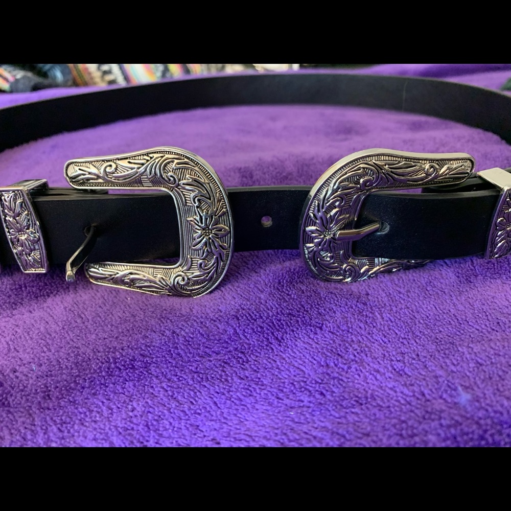 Double-Buckle Belt